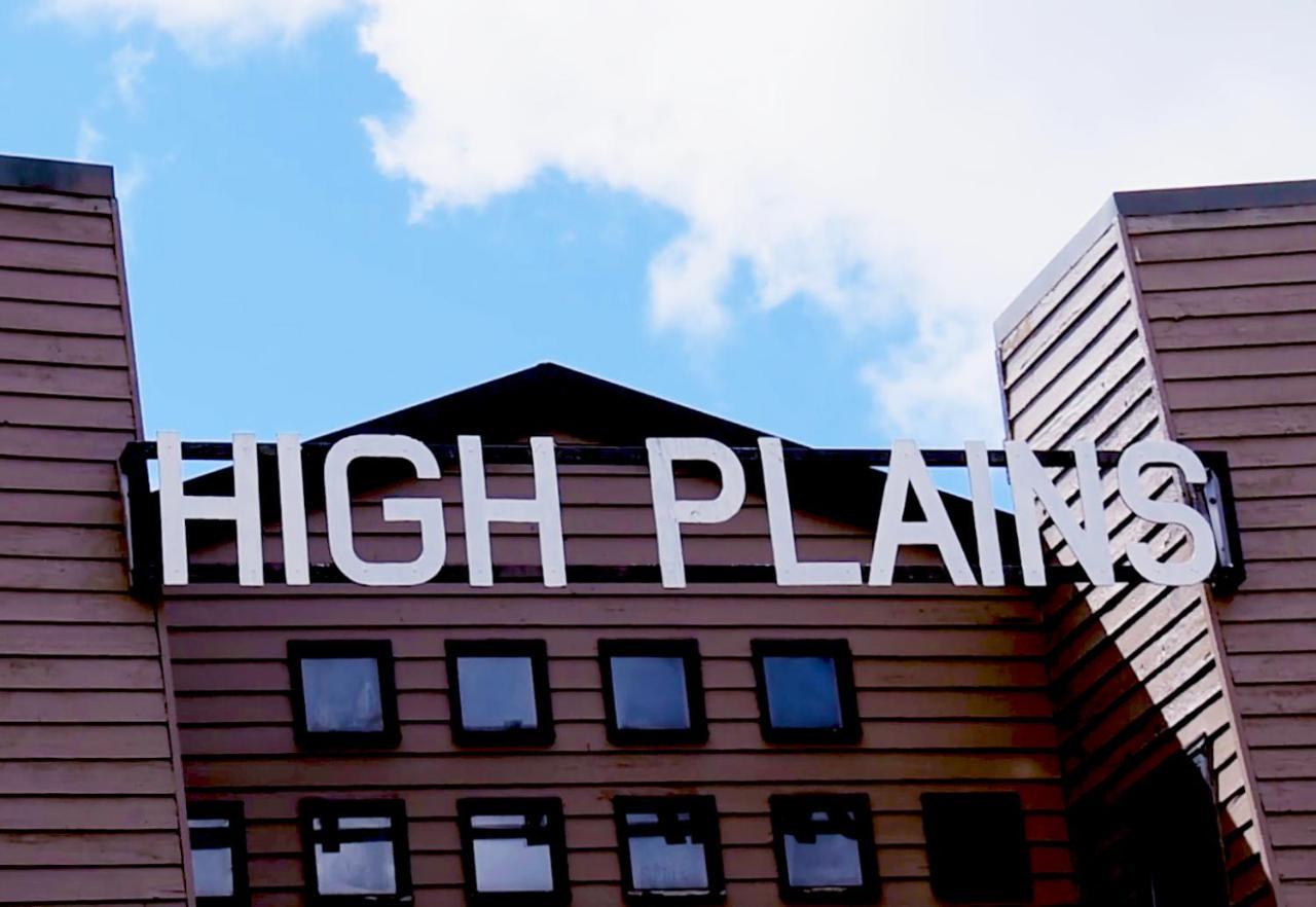 Hotel High Plains دينر بلين المظهر الخارجي الصورة